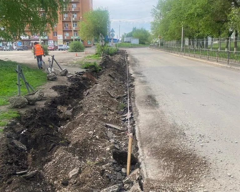 В Красноярске начали ремонтировать улицу Московскую и переулок Афонтовский