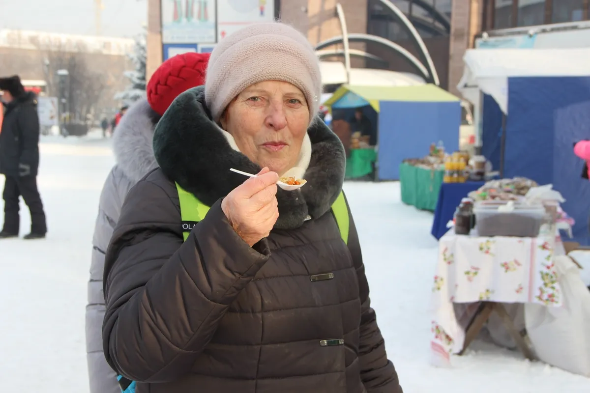 В Железнодорожном районе Красноярска прошла продовольственная ярмарка