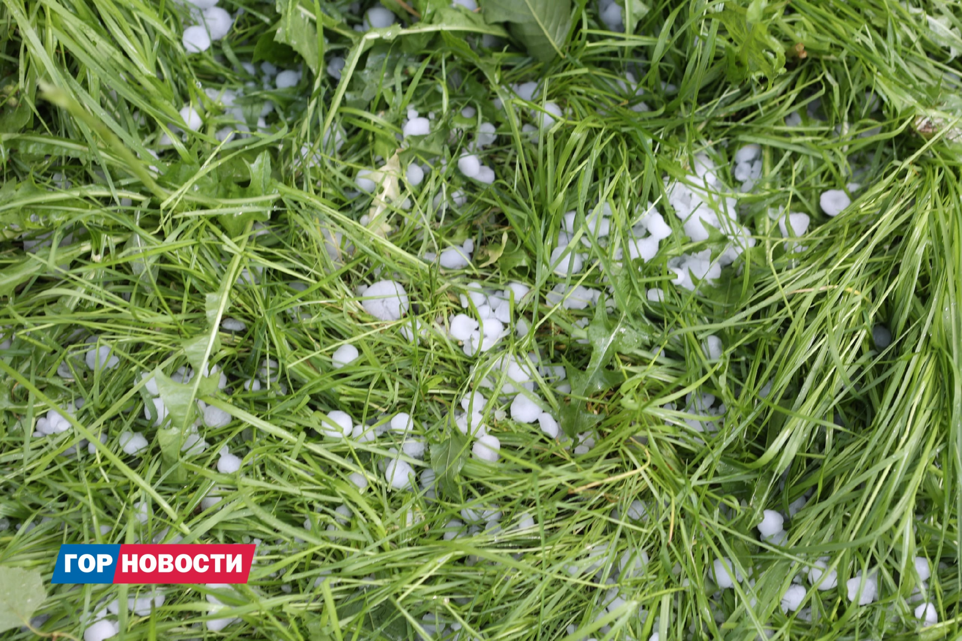 В Красноярск идут дожди, грозы и град