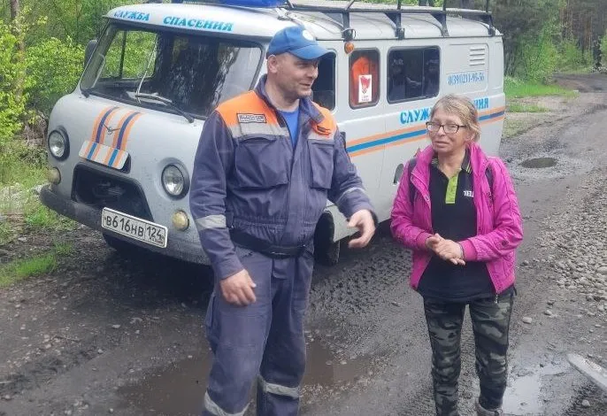 В Красноярском крае 58-летний мужчина упал в подвал и отравился угарным газом