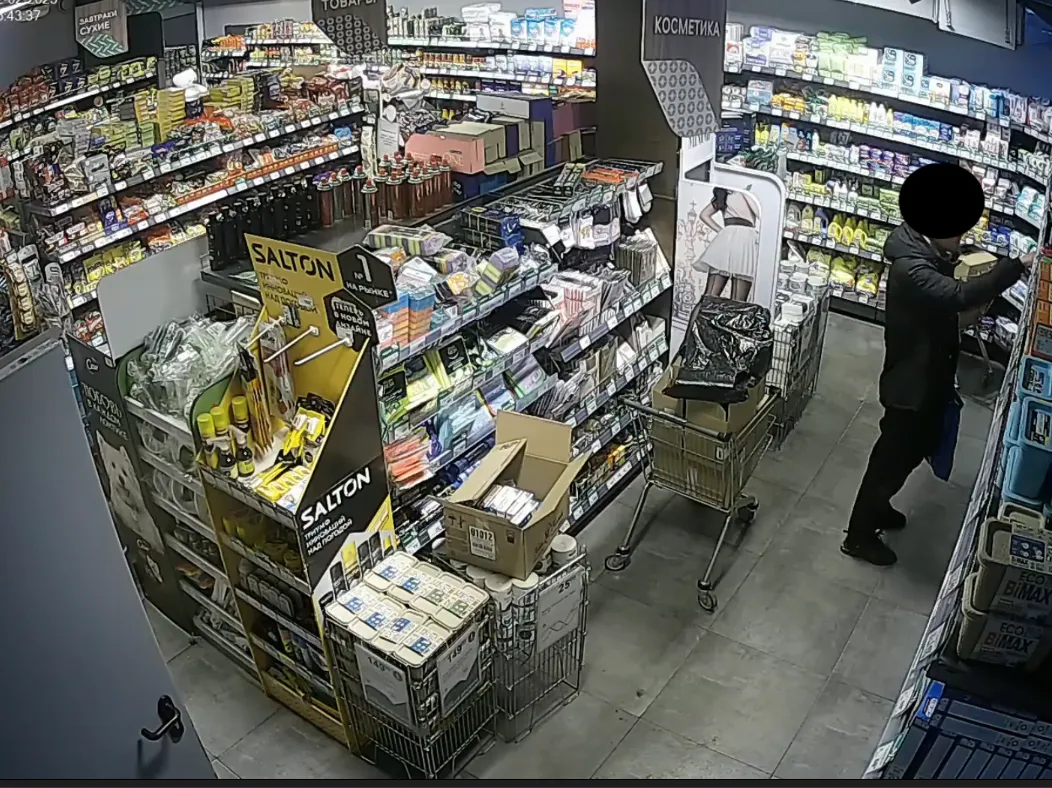 Красноярец украл из супермаркета продукты и алкоголь на 26 тысяч рублей