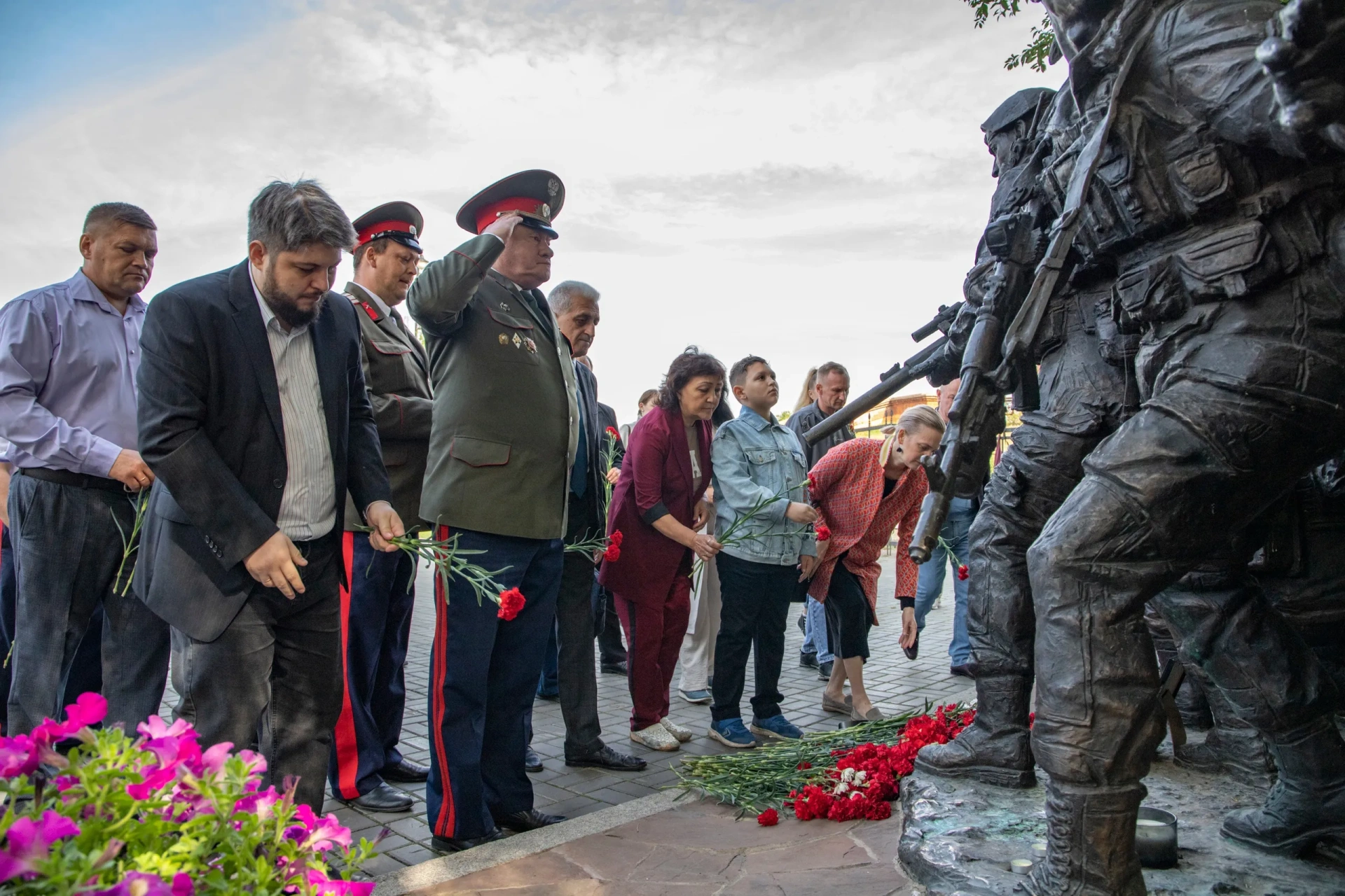 В Красноярске почтили память жертв терактов