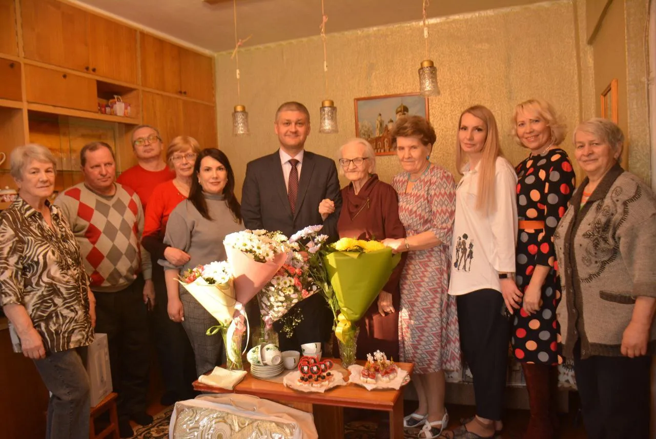 Красноярка Нина Ямских отмечает 100-летний юбилей