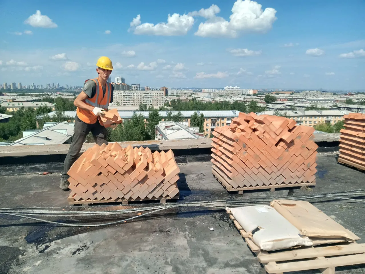 В Красноярском крае за 2023 год построили 1072 тысяч квадратных метров жилья