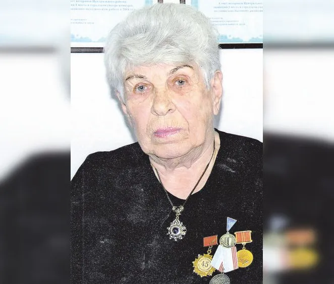 Красноярский педагог Искра Евдокимова рассказала о детстве, работе в школе и жизненном кредо