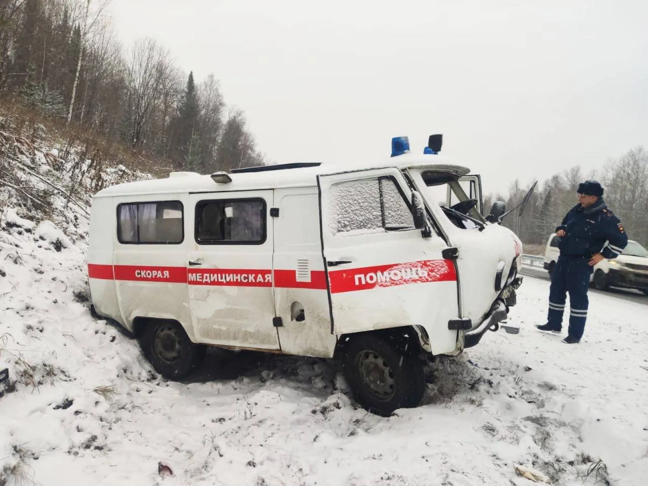 В Красноярском крае в аварии со скорой помощью погибла 47-летняя фельдшер
