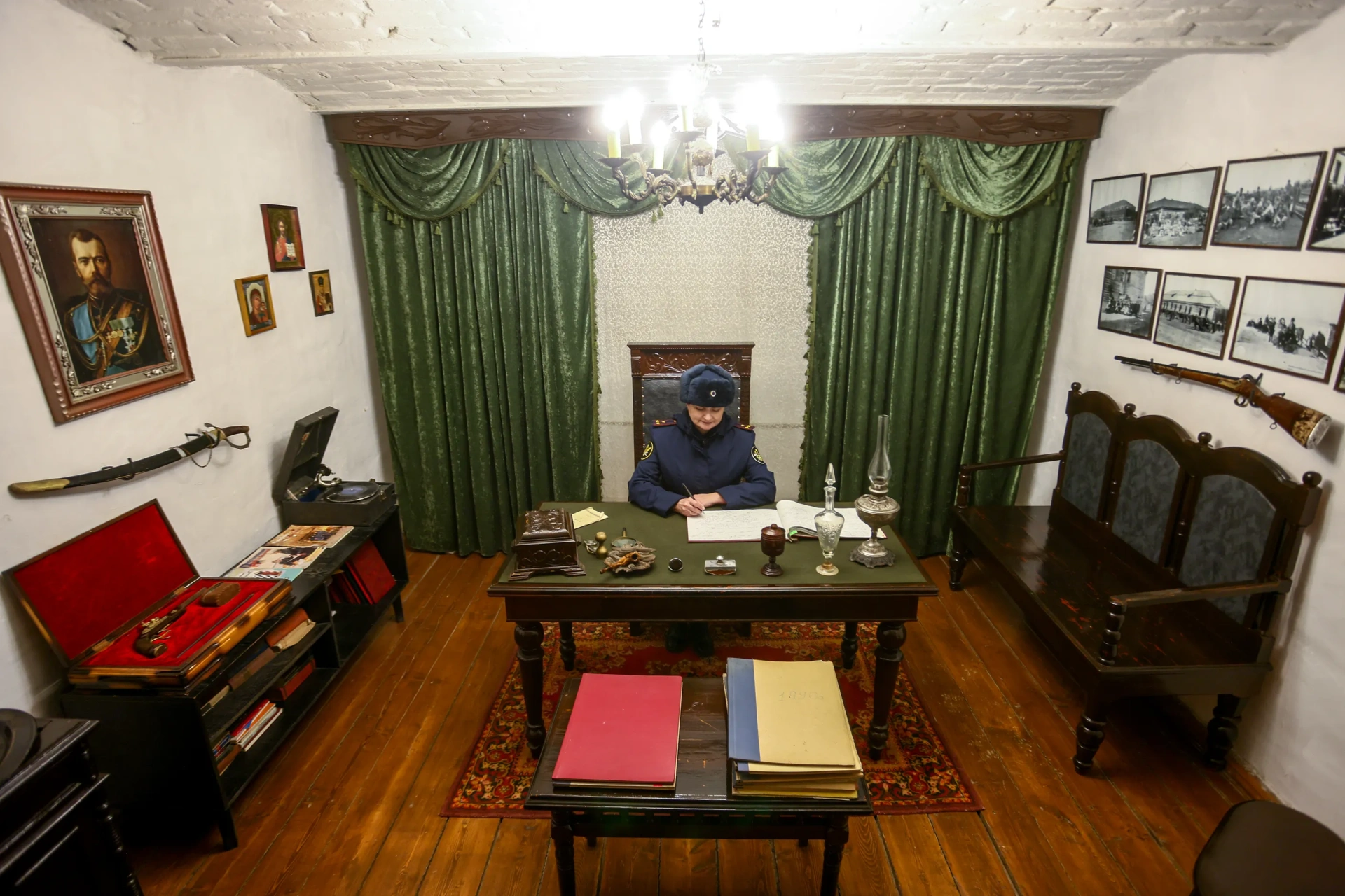 DIM_1825.jpg
Дмитрий Попугин