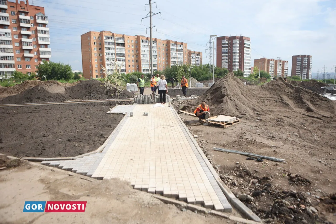 Благоустройство на Мирошниченко 5
Михаил Шуклин