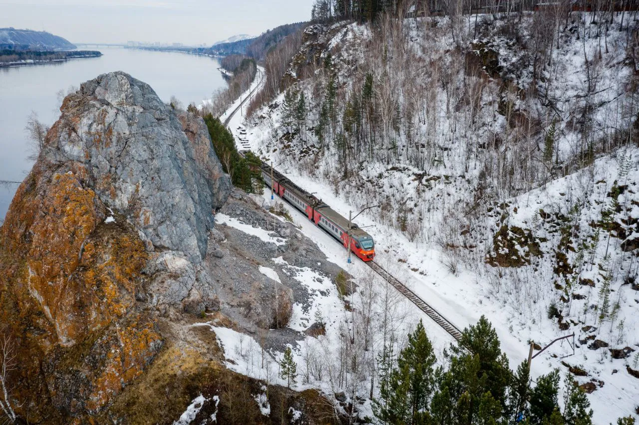 В Красноярске на новогодних каникулах изменится расписание электричек