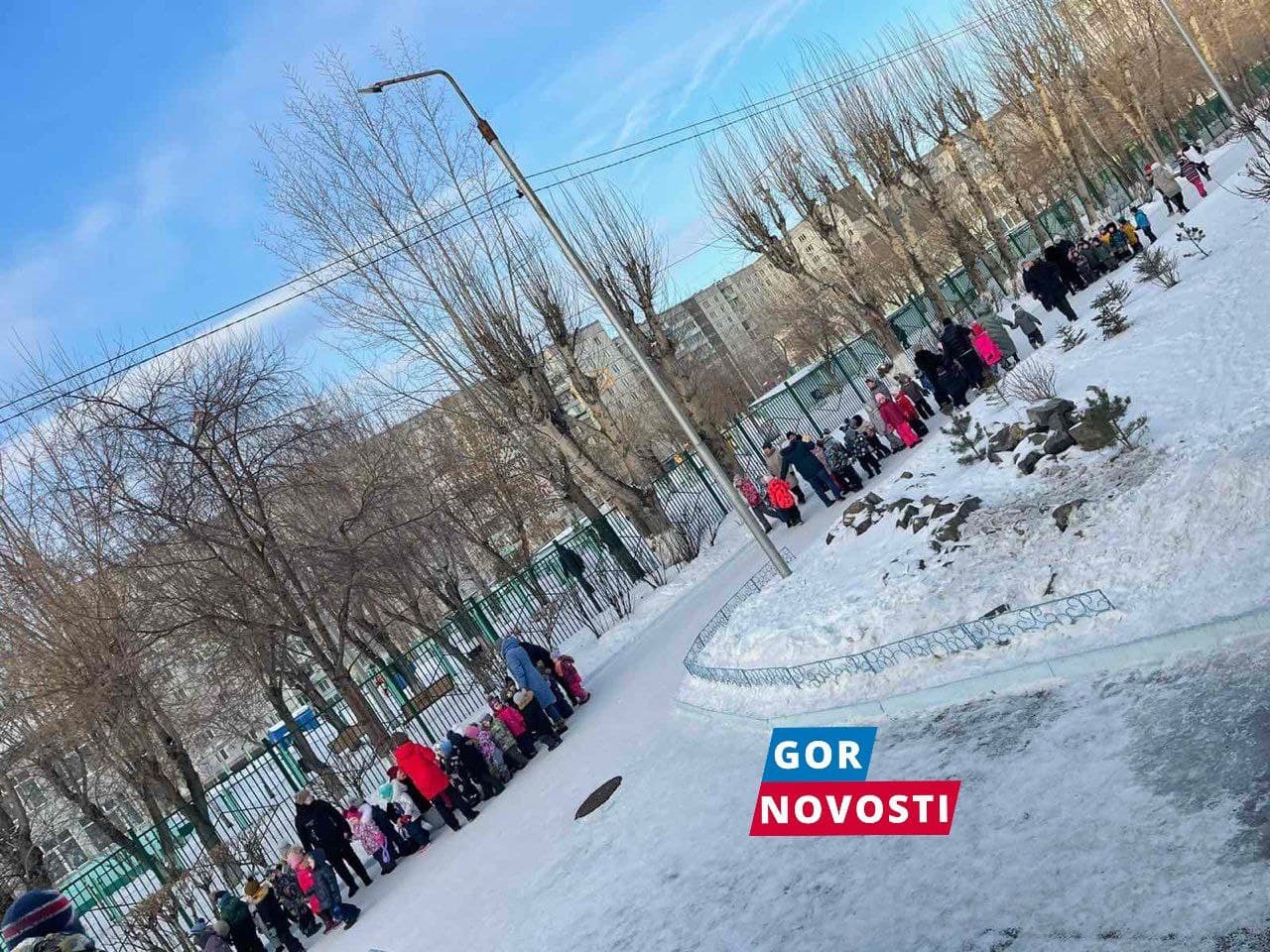 В Красноярске из-за муляжа гранаты эвакуировали школу на правом берегу