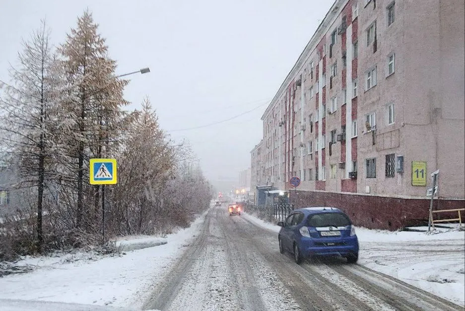 Водителям Красноярского края рассказали, когда следует менять резину на зимнюю