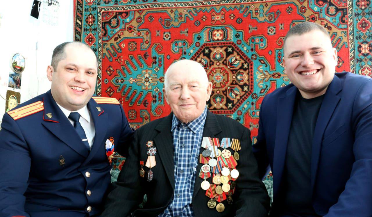 Ветеран Великой Отечественной войны из Красноярского края отметил 100-летний юбилей
