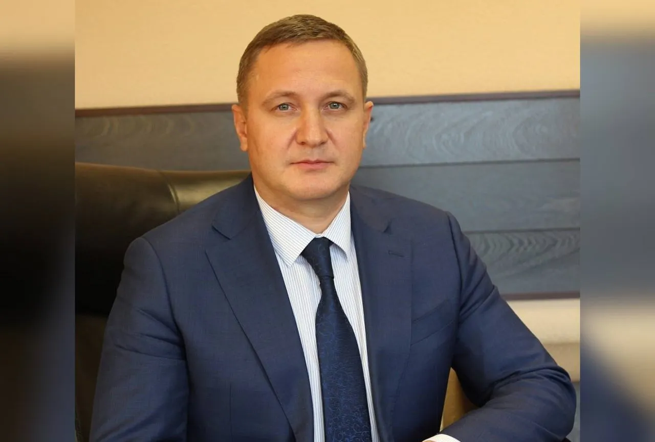Главу службы стройнадзора Красноярского края освободили от должности