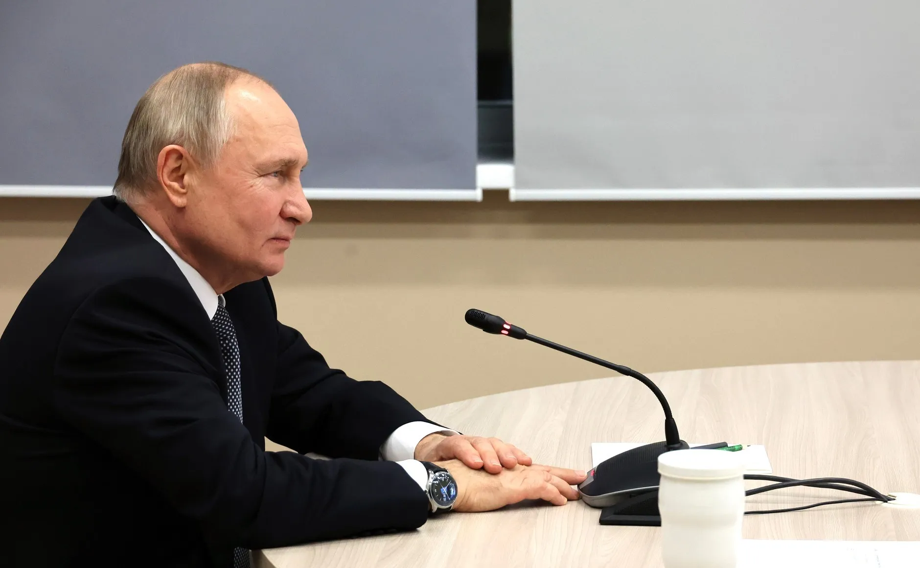 Владимир Путин наградил 8 жителей Красноярского края за различные заслуги