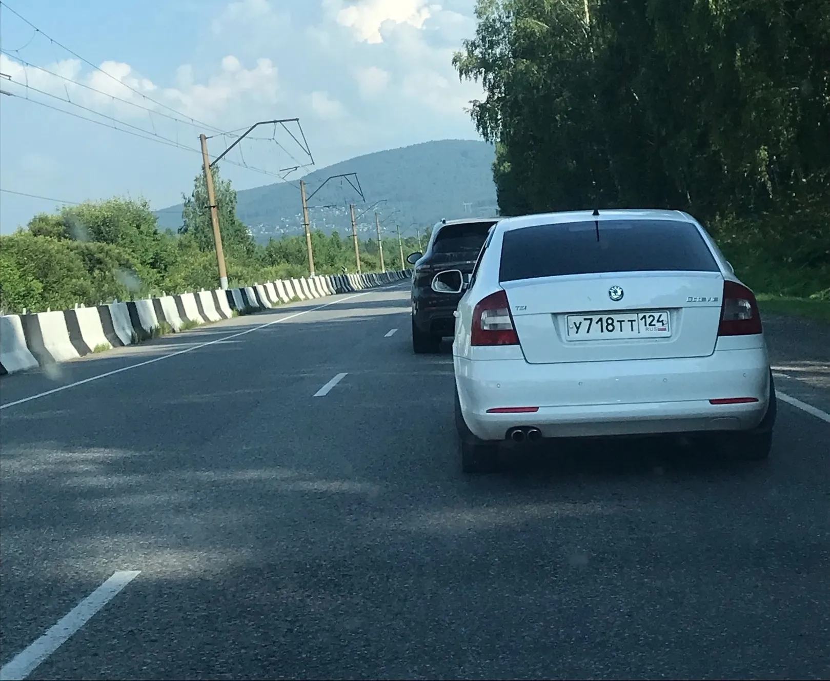 В Красноярске на улице Свердловской из-за ДТП образовалась пробка