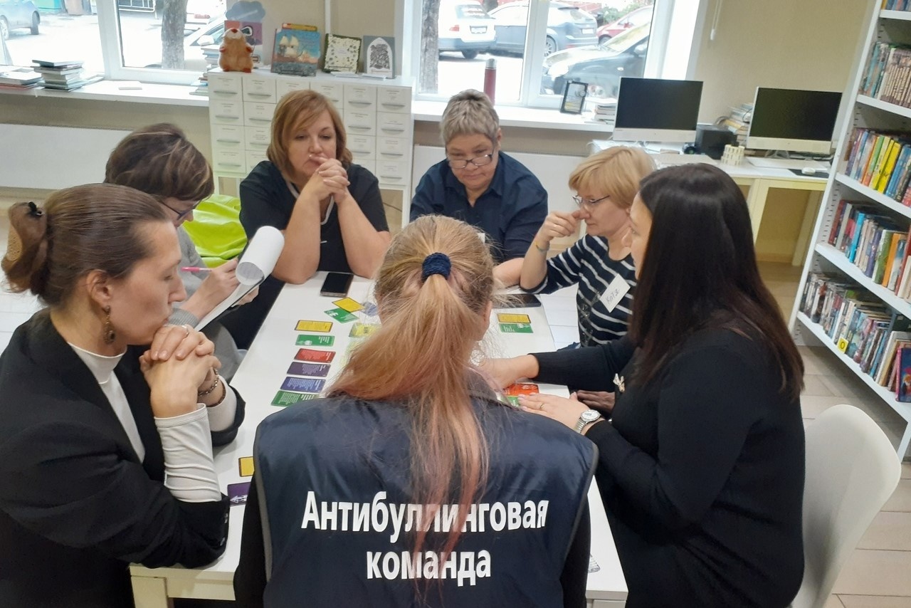 «Уйду, и больше не увидите». Как кризисный центр «Верба» помогает подросткам и их родителям