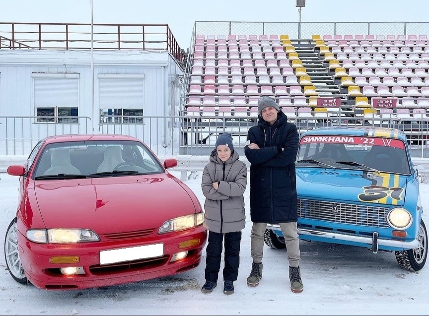 Красноярский гонщик Аркадий Цареградцев дрифтовал с 9-летним сыном