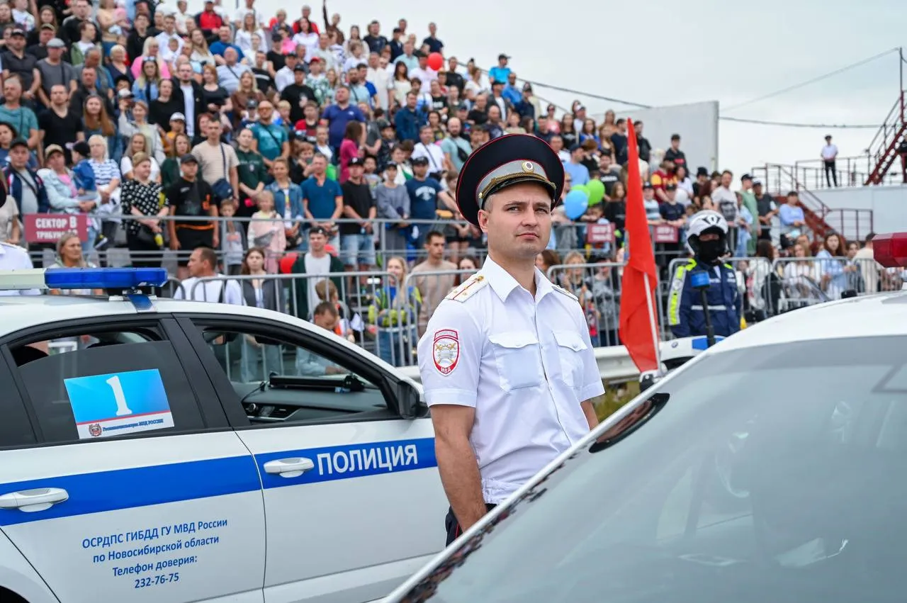 Первенство по кольцевым автогонкам.
ГУ МВД России по Красноярскому краю