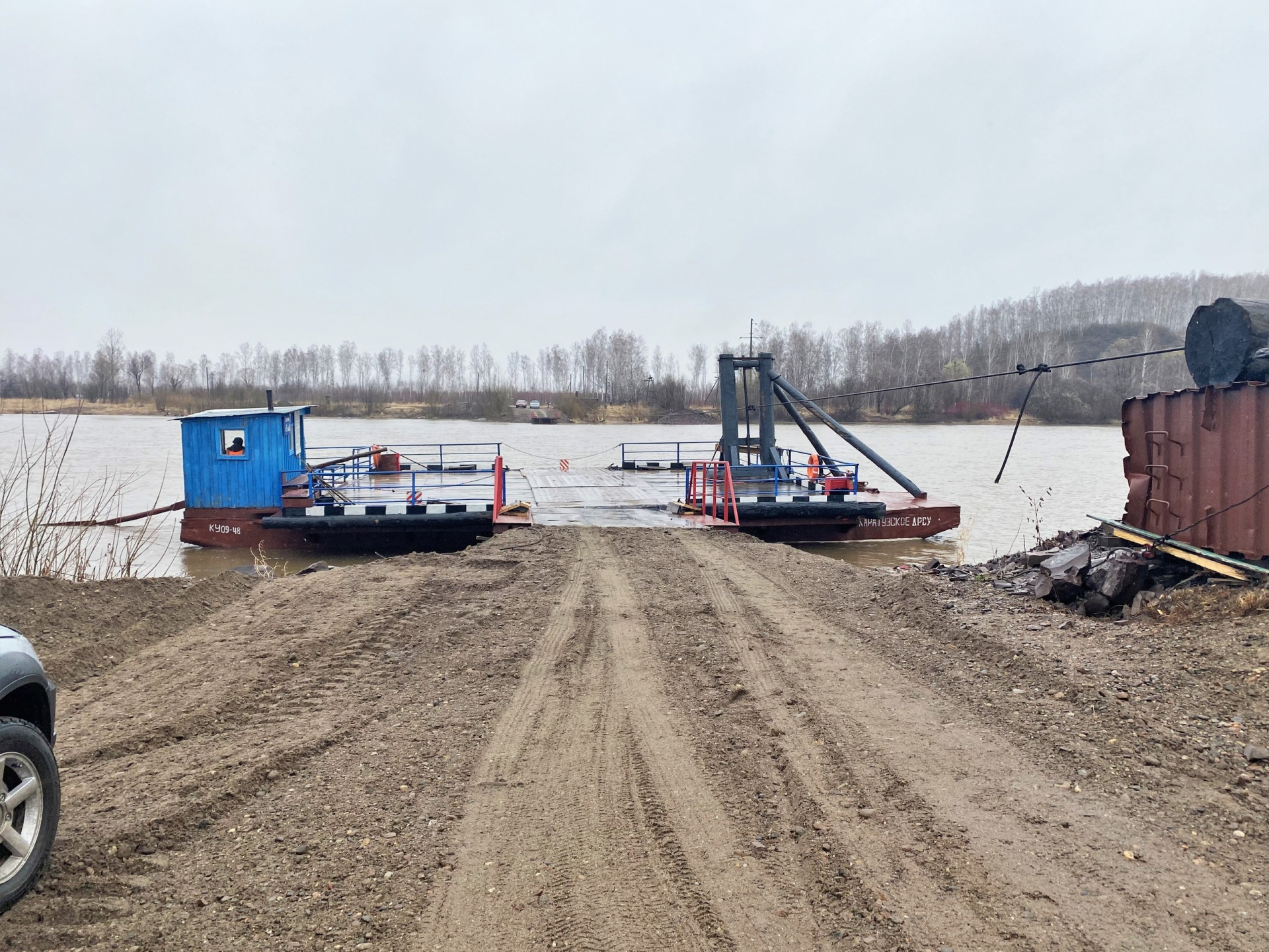В Красноярском крае закрыли два наплавных моста и паромную переправу