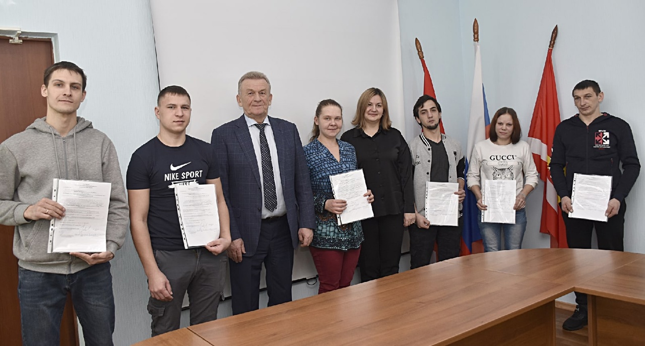В Красноярском крае с начала года 346 сирот получили сертификаты на покупку жилья