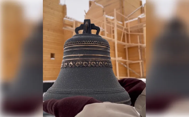 В Красноярске для храма Иоакима и Анны на Стрелке привезли 6 колоколов