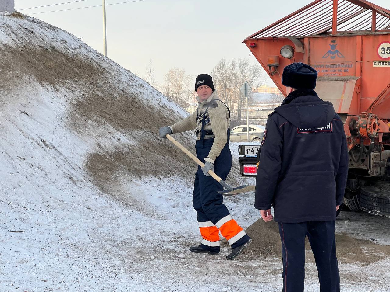 В Красноярске нашли еще одну небезопасную снежную горку