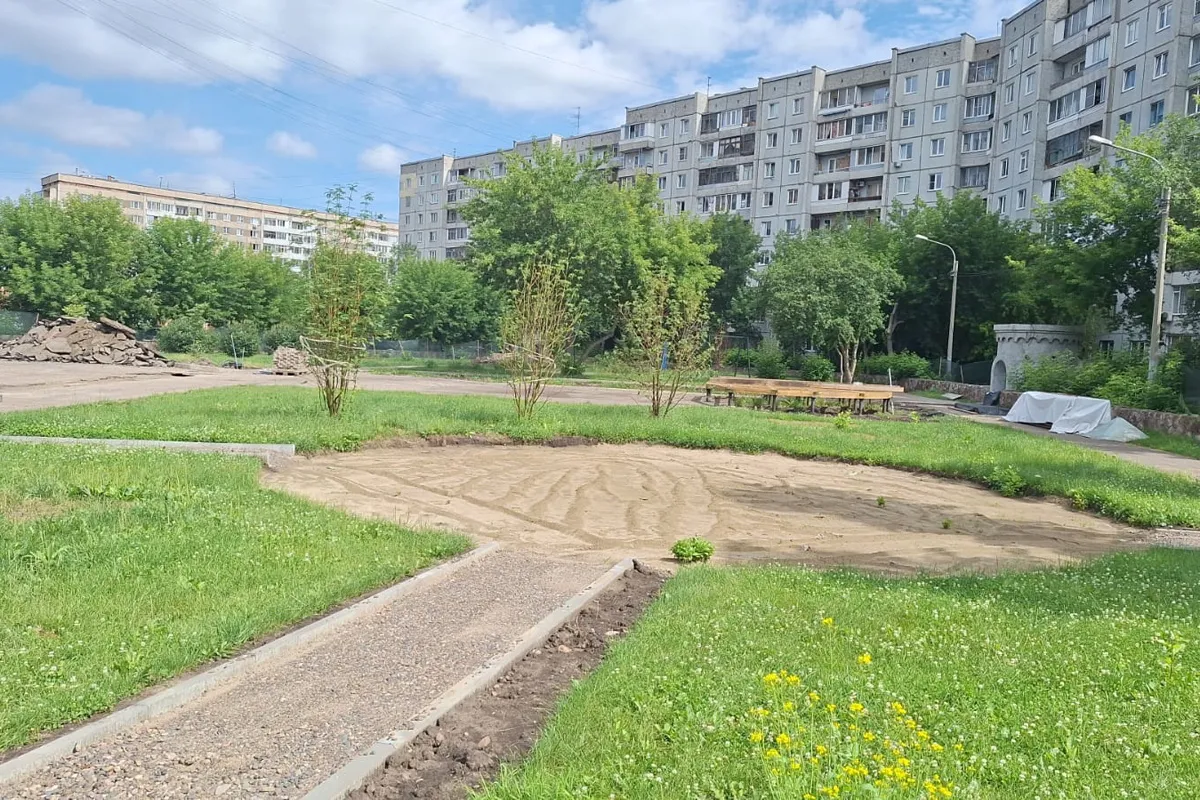 В Красноярске продолжается благоустройство 10 общественных пространств
