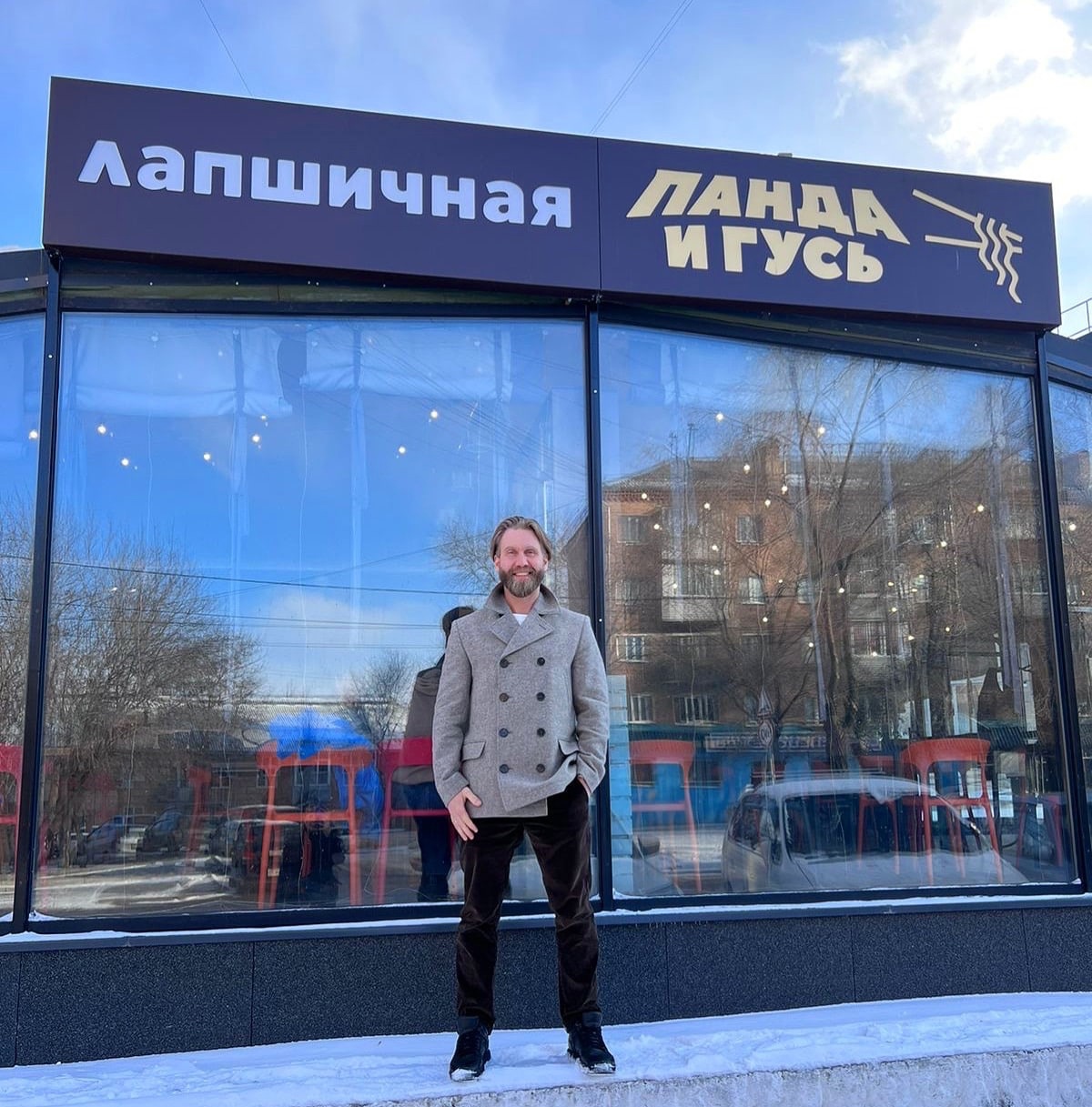 Евгений Пономарев в апреле откроет третью лапшичную «Панда и Гусь» в Красноярске