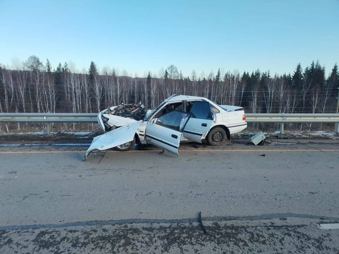 В Манском районе в ДТП с трактором погибли три человека