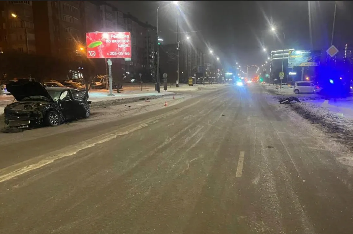 Четыре человека пострадали в аварии на Взлетной в Красноярске