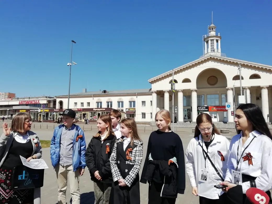 В Красноярске прошла экскурсия «Где взлетали самолёты»