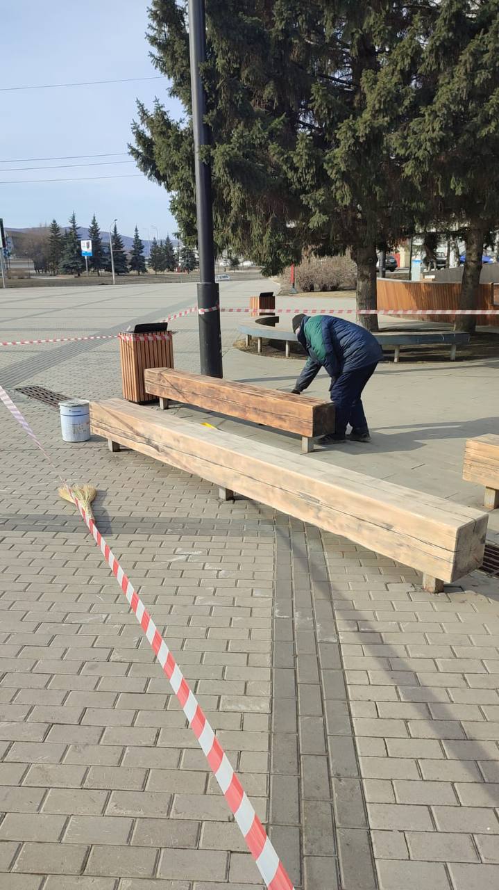 В Красноярске 17 общественных пространств приводят в порядок к теплому сезону