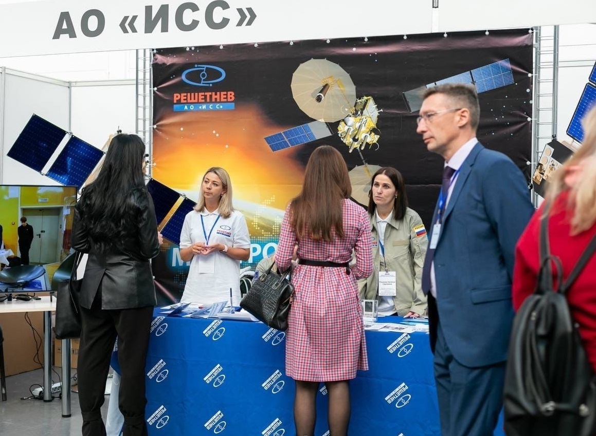 Жители Красноярского края трудоустраиваются на предприятия оборонно-промышленного комплекса