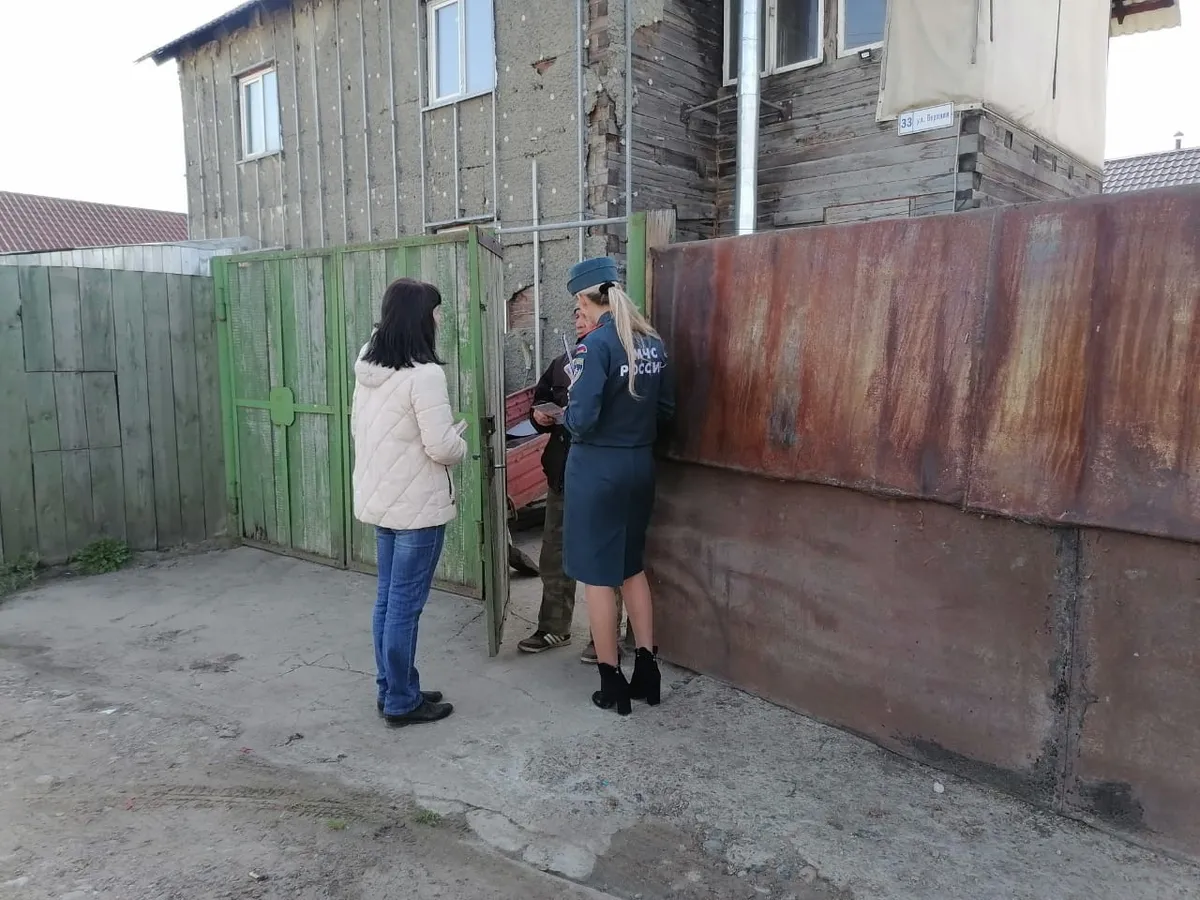 В Ленинском районе Красноярска провели 130 рейдов по пожарной безопасности