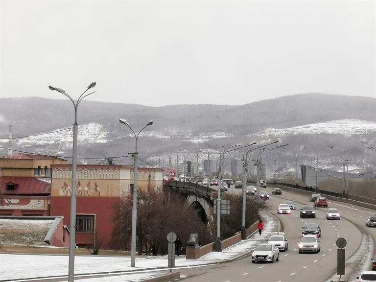 В Красноярске заменят фонари на Вейнбаума и Красрабе