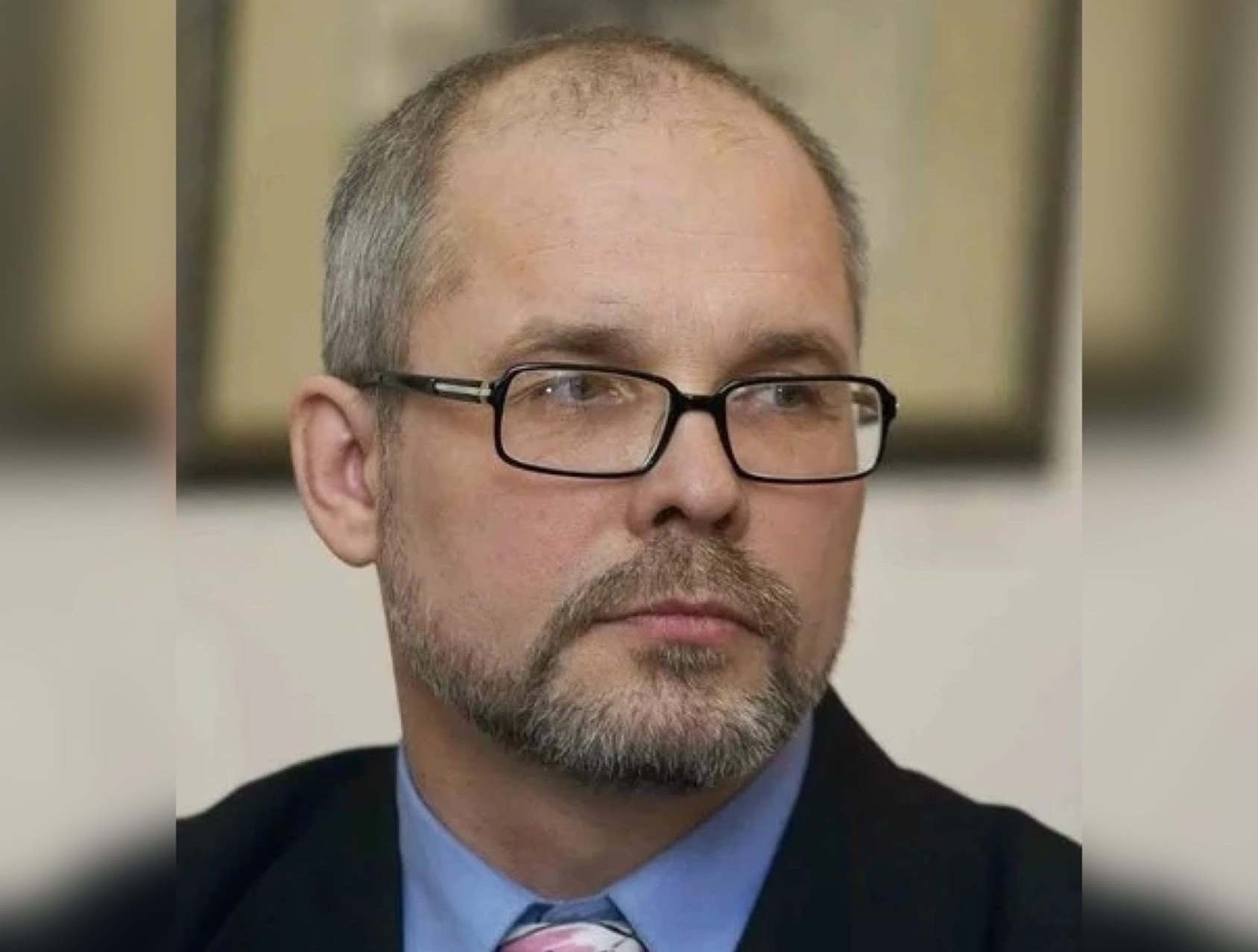 Скончался председатель красноярского Союза художников Сергей Ануфриев