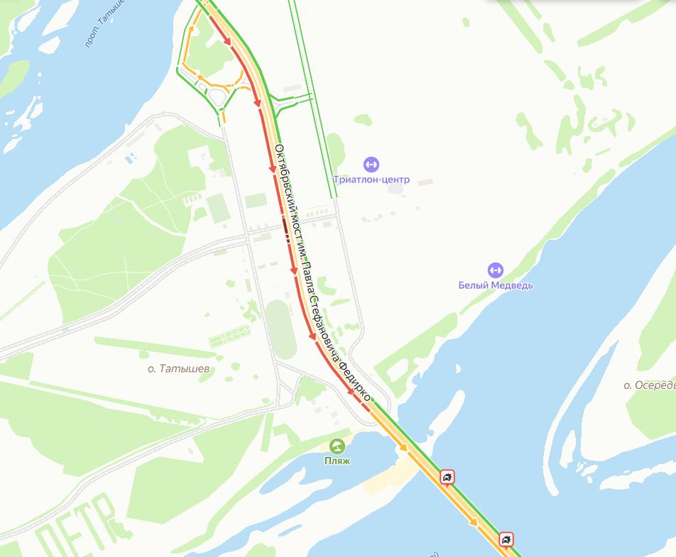 Ребенку оторвало ногу в страшном ДТП на Октябрьском мосту в Красноярске