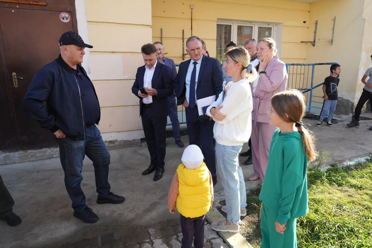 В Красноярске продолжают решать вопрос с подтоплением участков на 2-й Огородной