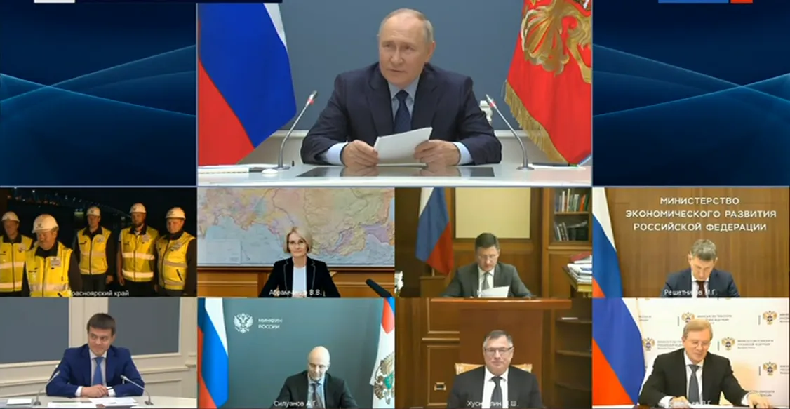 Владимир Путин открыл движение по Высокогорскому мосту в Красноярском крае