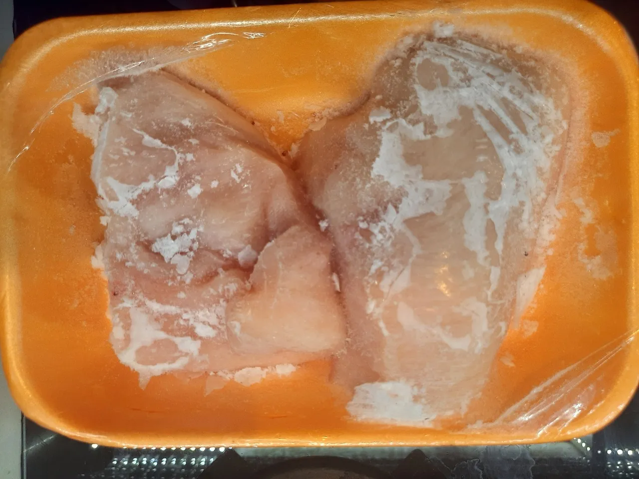 Заражённое мясо не попало в детские сады Красноярска