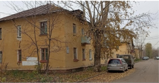 В Красноярске жителей из аварийного дома срочно расселят в маневренный фонд