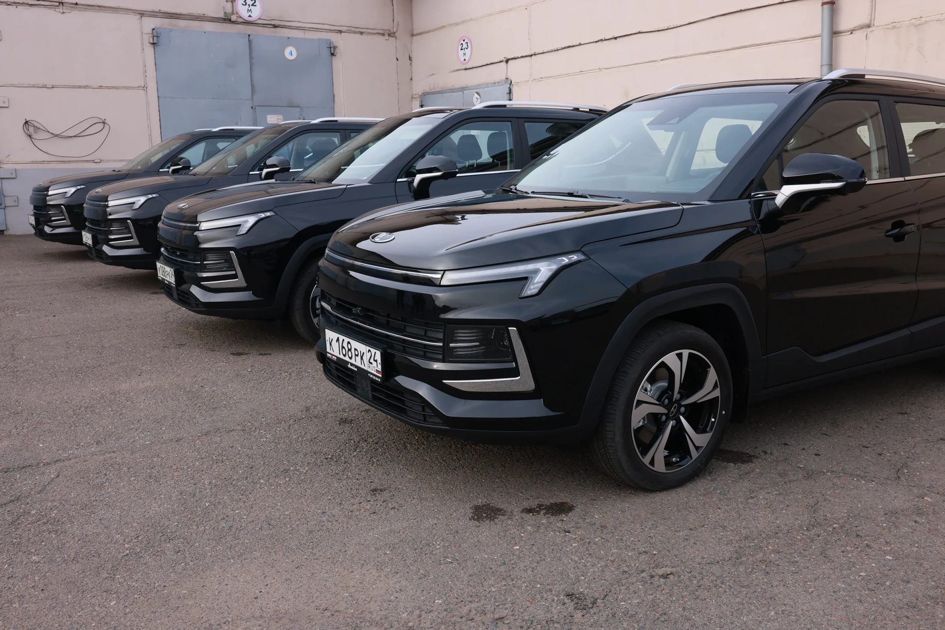 Правительство Красноярского края закупило четыре автомобиля «Москвич»