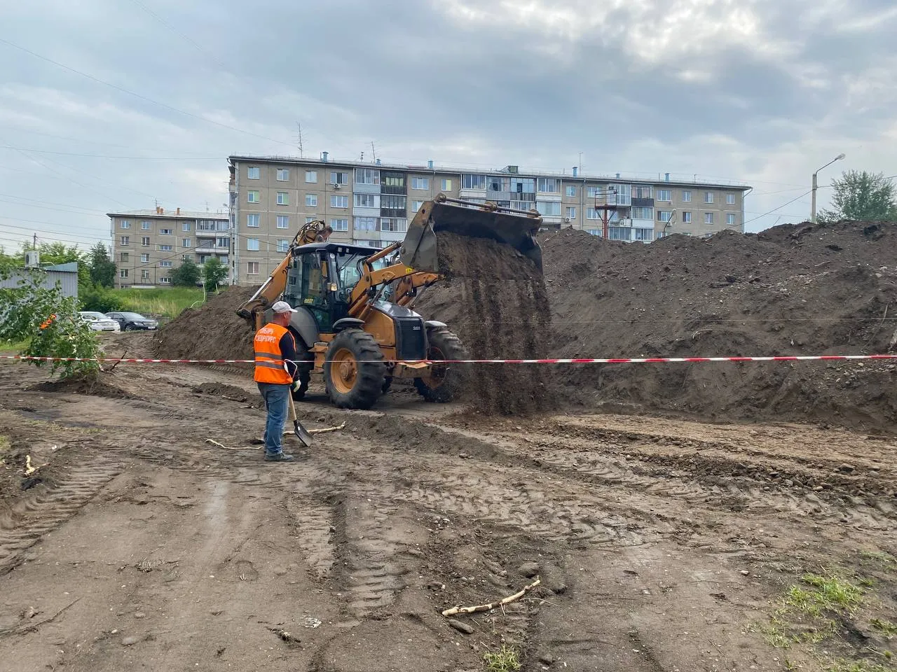 В Красноярске в сентябре завершат ремонт подпорной стены на Борисевича