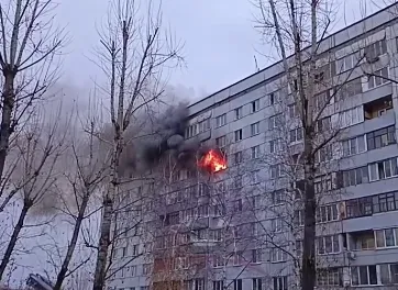 В Красноярске произошел пожар в доме на Устиновича