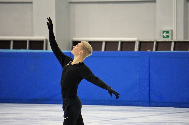 Фигурист Михаил Коляда пропустит чемпионат России в Красноярске