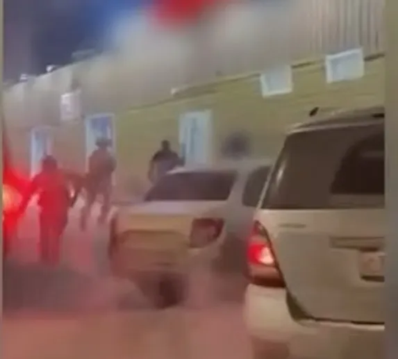 В Красноярске задержали мужчин, устроивших стрельбу на остановке в Солнечном