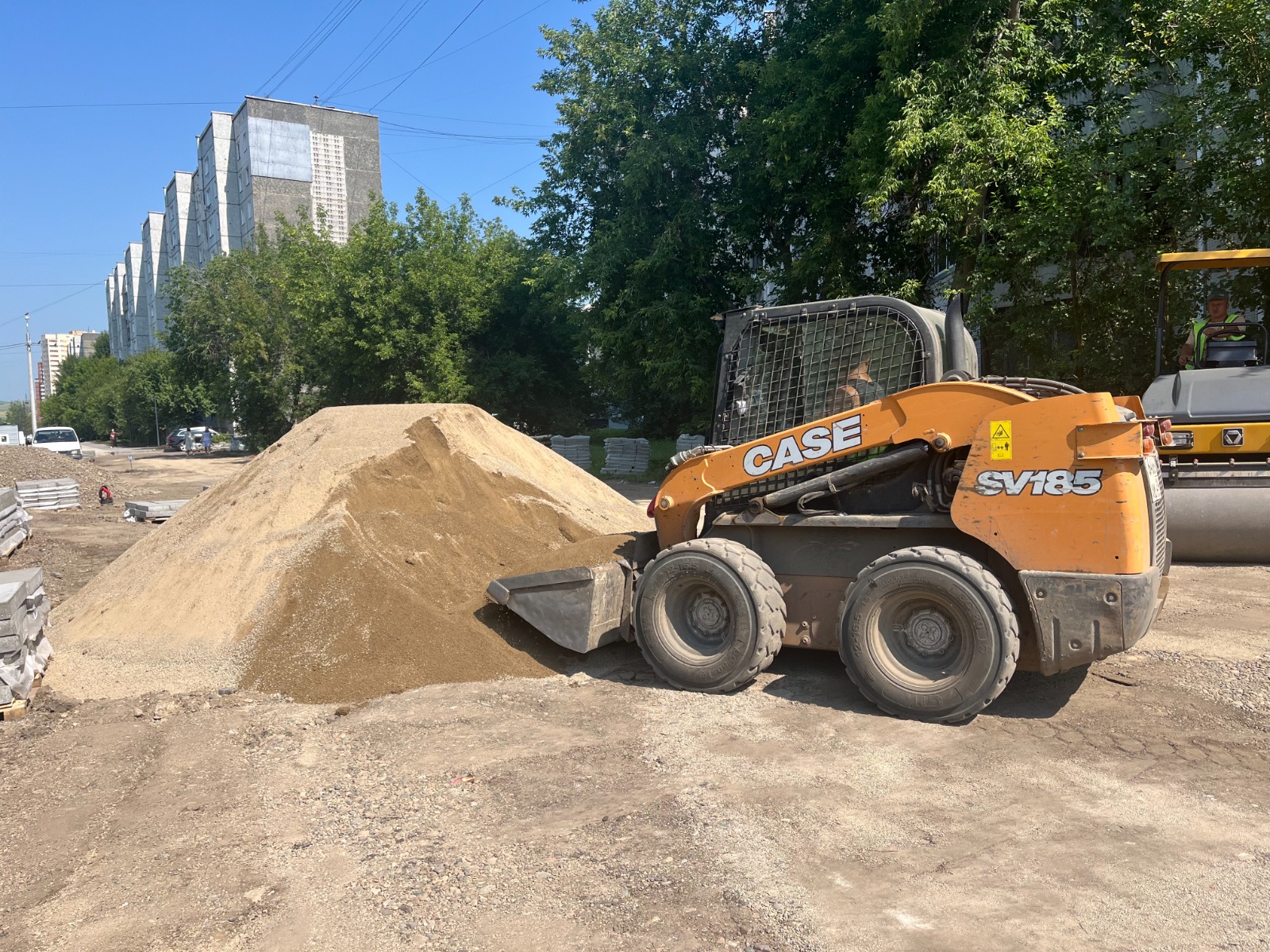 Аллея герое-ликвидаторов аварии на ЧАЭС.jpg