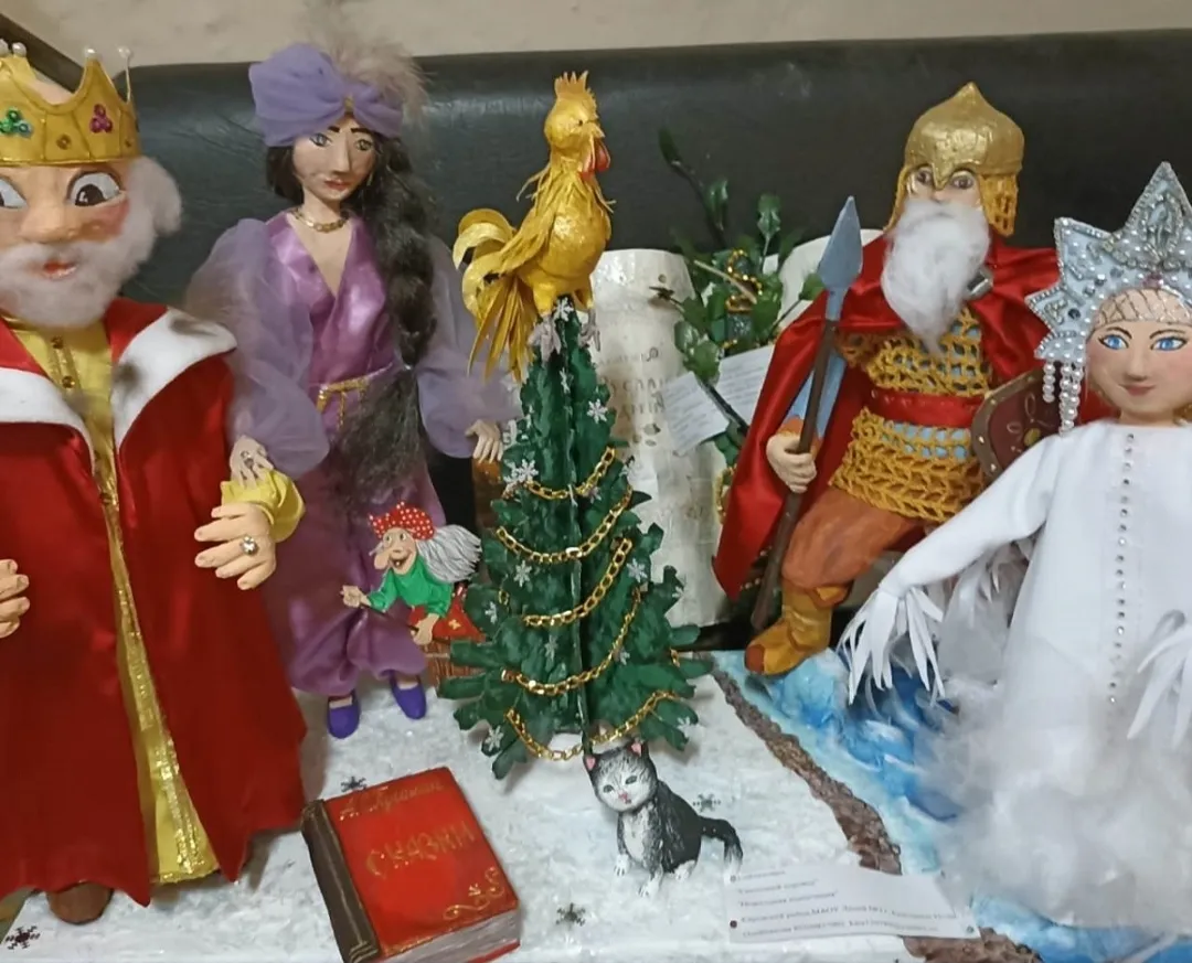 В Кировском районе Красноярска выбрали лучшие ёлочные игрушки от местных жителей