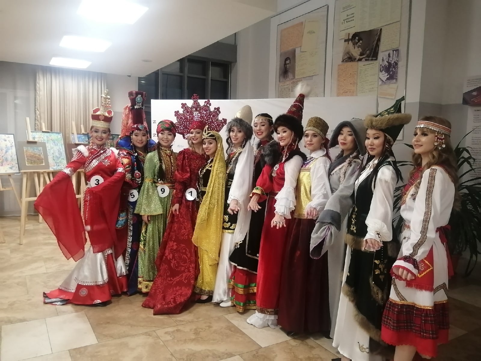 В Красноярске выбрали победителей конкурса красоты и талантов «Азия — Сибирь-2022»