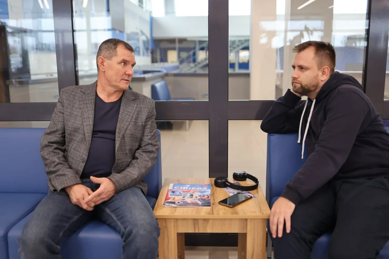 «Рад, когда наши команды побеждают». Волейбольный тренер Александр Шихов о работе и детях